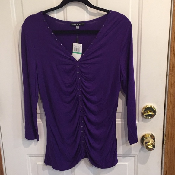 NWT Cable & Gauge Violet Ruched Front Studded Top - Picture 1 of 8
